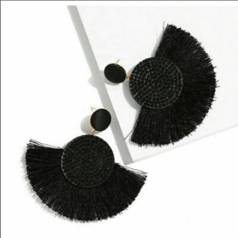 Post Drop Crystal Center Black Fan Fringe Earrings
